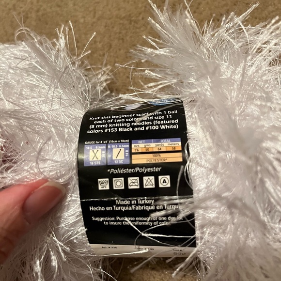 White Fluffy Yarn Bundle, Fun Fur, 3 in set, eyelash yarn, great for crafts - Picture 4 of 4